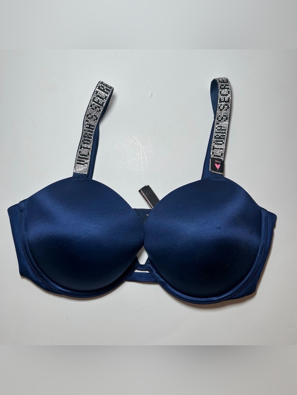 Victoria’s Secret Logo Shine Strap Very Sexy Push Up Bra Size 36DD